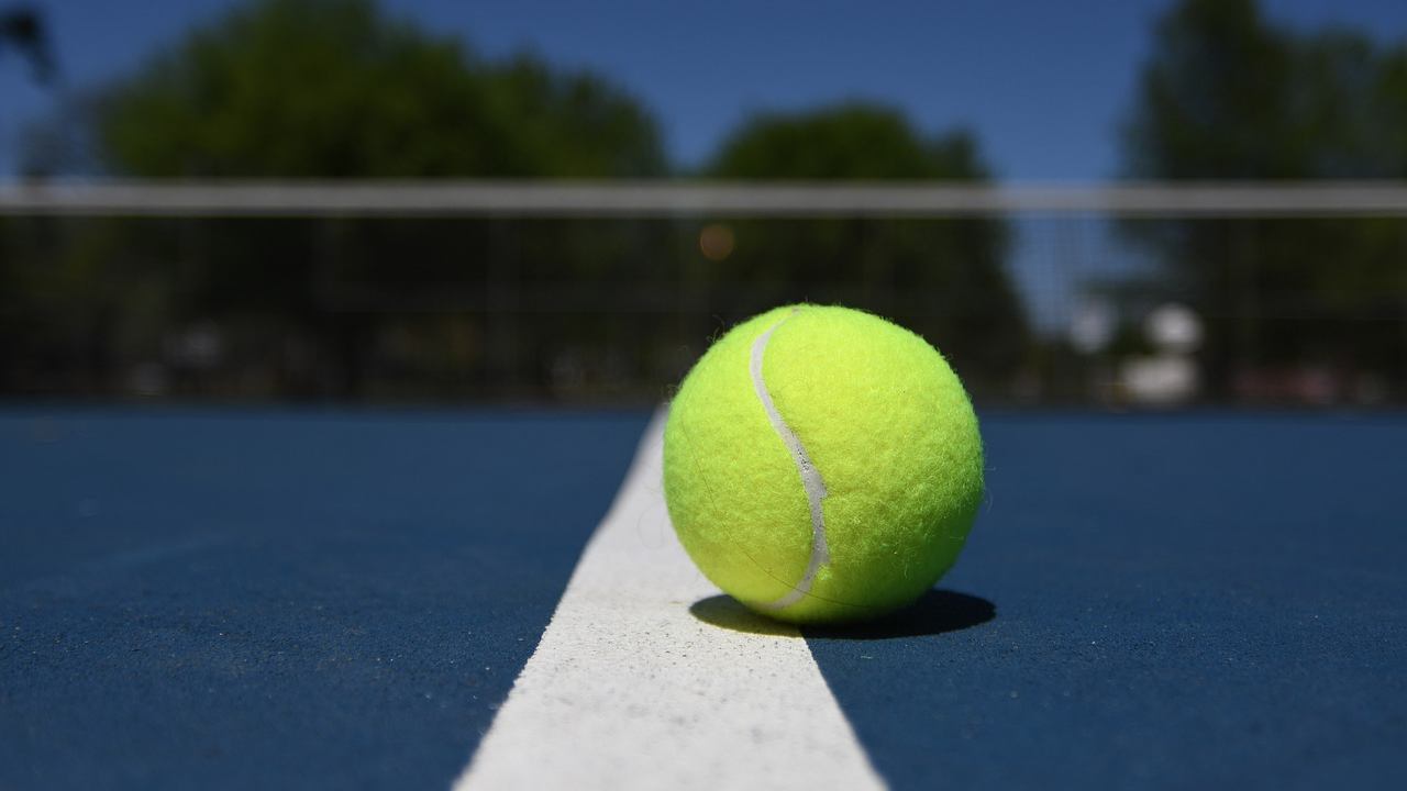 Tennis infortunio