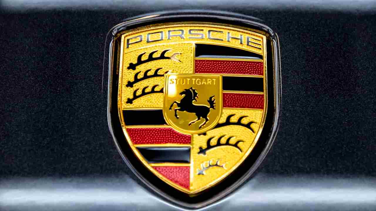 Porsche logo