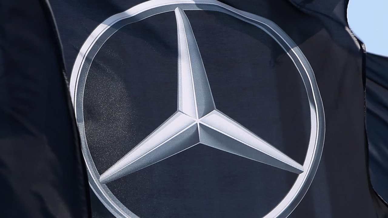 Mercedes logo