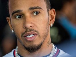 Lewis Hamilton, decisione sconvolgente