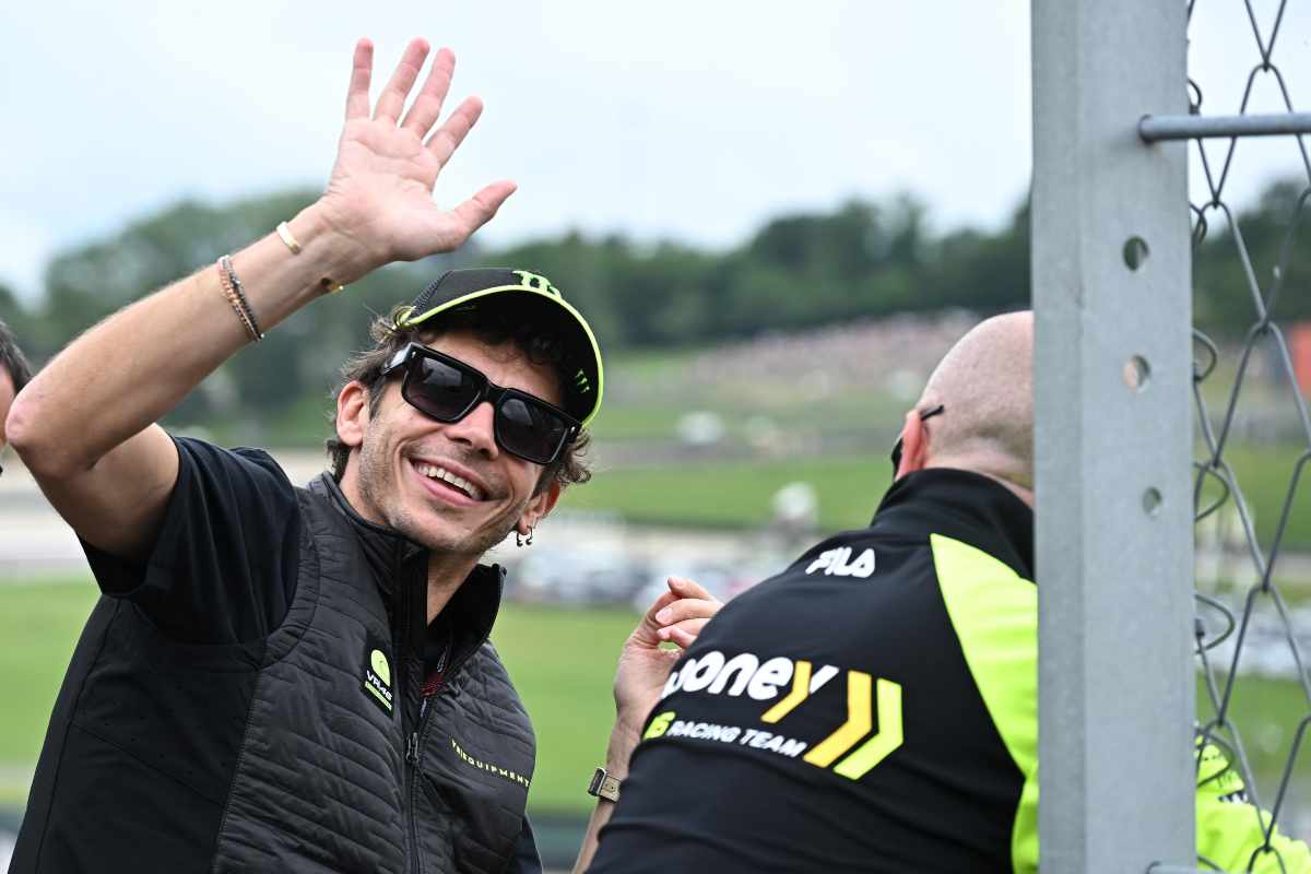 Valentino Rossi retroscena rapporto con Jorge Lorenzo